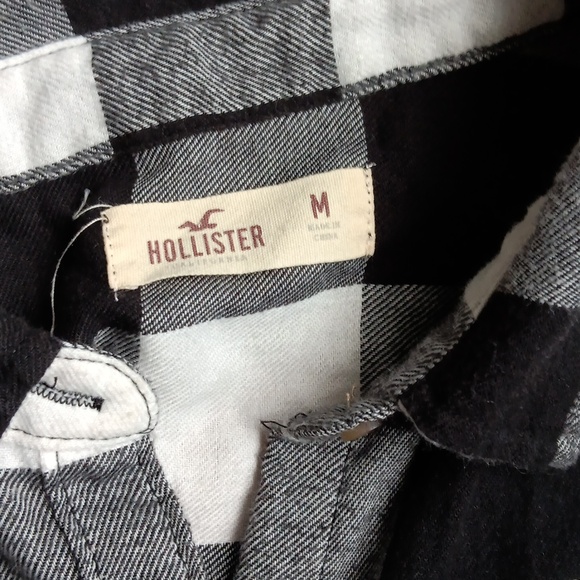 Hollister button-down - Picture 3 of 7